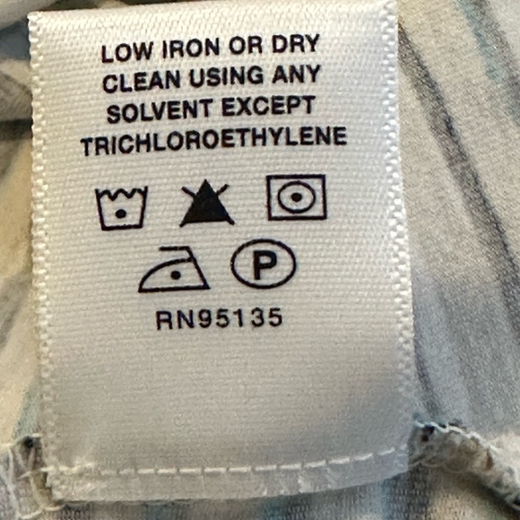 Lafayette 148 Size P Short Sleeve Pullover Top EUC - Picture 5 of 5